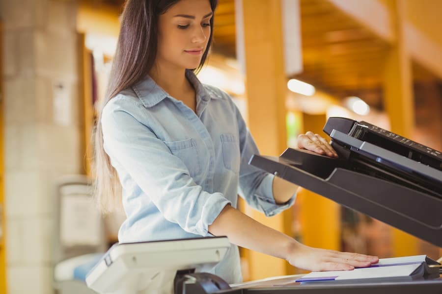 Choosing the Right Commercial Printers
